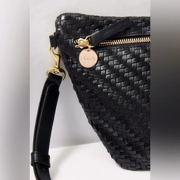 NWT Clare V grande Fanny belt bag in black woven zig zag - Picture 4 of 16